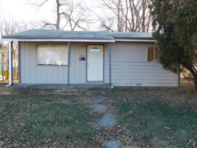 Main picture of 729 W 14th St