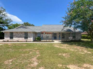 Main picture of 7342 Wymart Rd