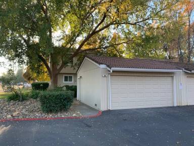 Main picture of 150 Arcadia Dr