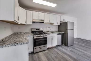 Main picture of 4750 Benning Rd SE