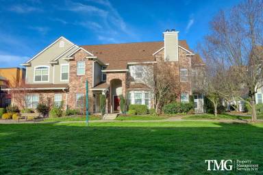 Main picture of 1210 NE 63rd Way