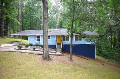 Main picture of 298 Harper Rd SE