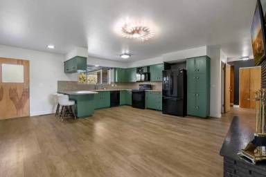 Main picture of 216 Diana Dr