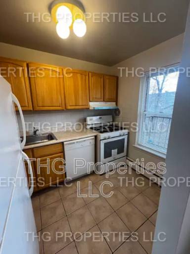 Main picture of 27 Green St
