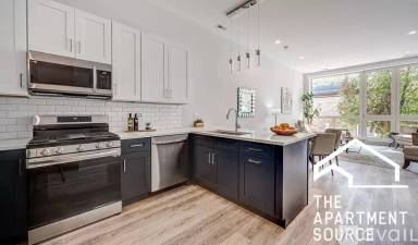 Main picture of 2402 W Carmen Ave