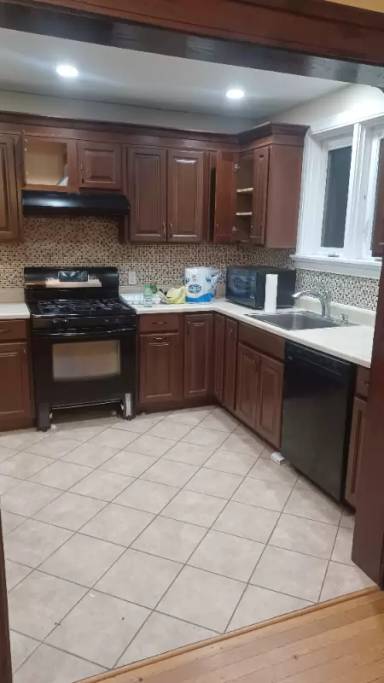 Main picture of 7333 Schoyer Ave