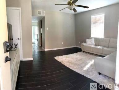 Main picture of 2951 Houma Blvd