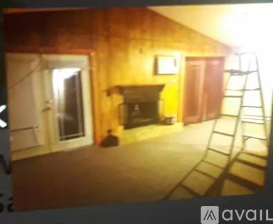 Main picture of 809 Lake Holiday Dr