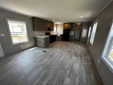 Main picture of 209 W Tower Ln