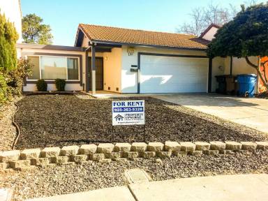 Main picture of 2905 N Apple Ct