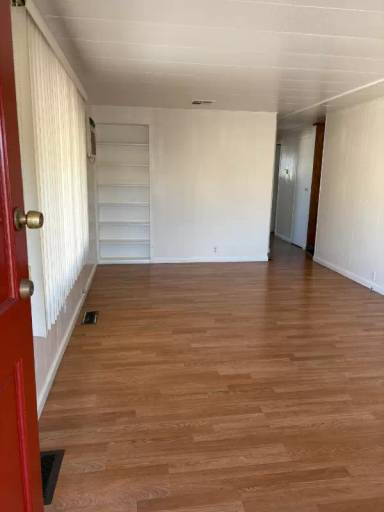 Main picture of 435 E Gardena Blvd