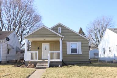 Main picture of 4705 Young Ave