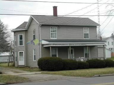Main picture of 43 Broadway St