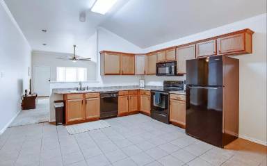 Main picture of 6522 85th St