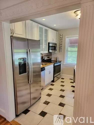 Main picture of 1219 Nottingham Rd