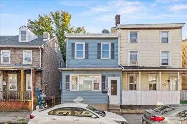 Main picture of 326 Bergen St