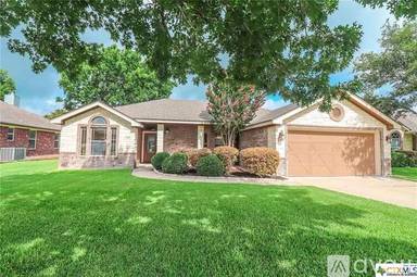 Main picture of 2116 Carriage House Dr