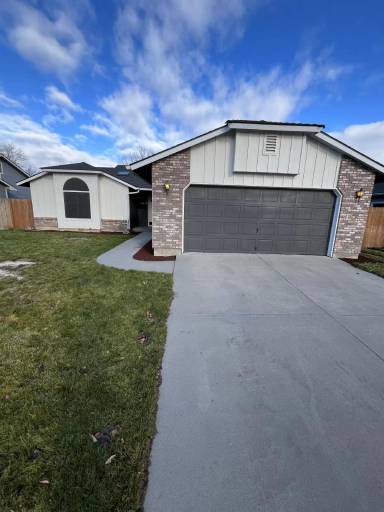 Main picture of 10476 W Tidewater Ct