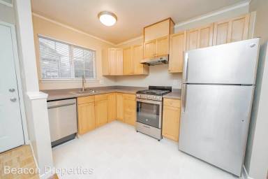 Main picture of 106-114 E K St