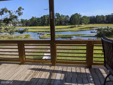 Main picture of 422 Biscayne Dr