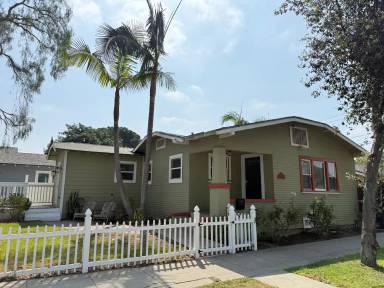 Main picture of 214 Drake Ave