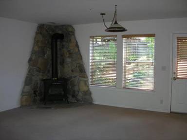 Main picture of 296 Miners Trl