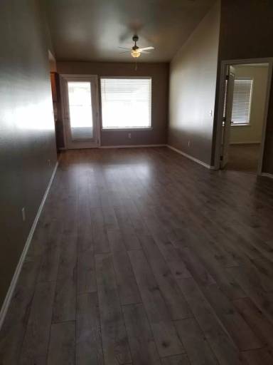 Main picture of 1002 S 90th Ave