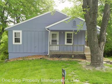 Main picture of 8319 Pershing Rd