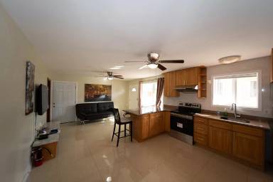 Main picture of 617 7th Ave