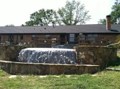 Main picture of 5750 Tryon Rd