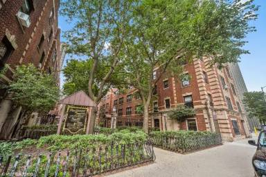 Main picture of 510 W Addison St