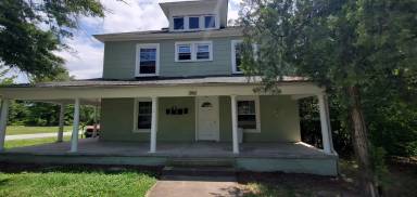 Main picture of 2910 E Bessemer Ave