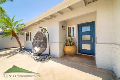 Main picture of 920 Avenida de San Clemente