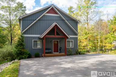 Main picture of 153 Golden Meadow Ln