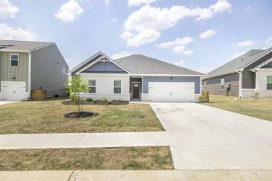 Main picture of 229 Rusty Plow Ln