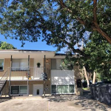 Main picture of 945 Douglas Ave