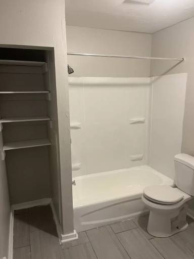 Main picture of 1116 W Mineral St