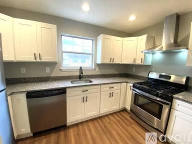 Main picture of 616 Woodchip Rd