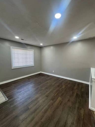 Main picture of 4341 Lincoln St