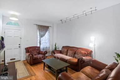Main picture of 929 N 4th St