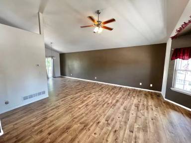 Main picture of 2039 Sandhill Crane Cir