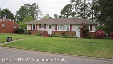 Main picture of 413 Anndora Rd