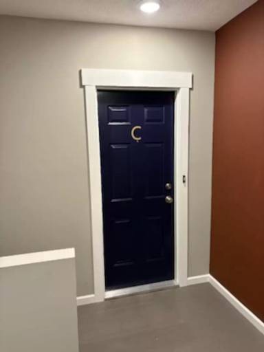 Main picture of 801 W Market St