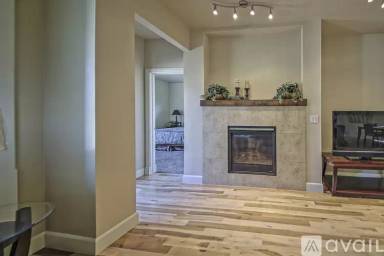Main picture of 2755 S Gatewood Ct