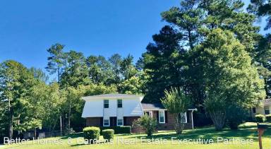 Main picture of 702 Hidden Ln