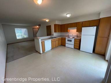Main picture of 6303 SE Woodstock Blvd