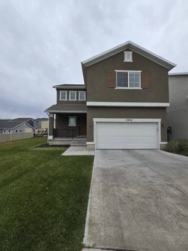 Main picture of 2992 S Willow Creek Dr