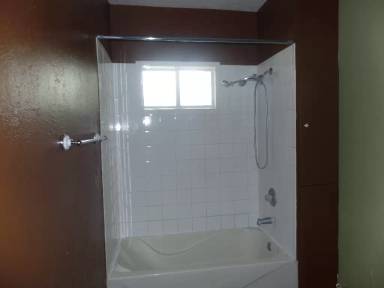 Main picture of 1131 E 8th St