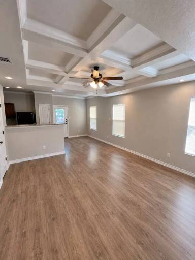 Main picture of 5016 Flipper Dr