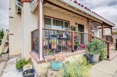 Main picture of 24609 Grant St